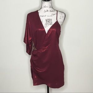 New Foiled Satin One Shoulder Chain BeltDress